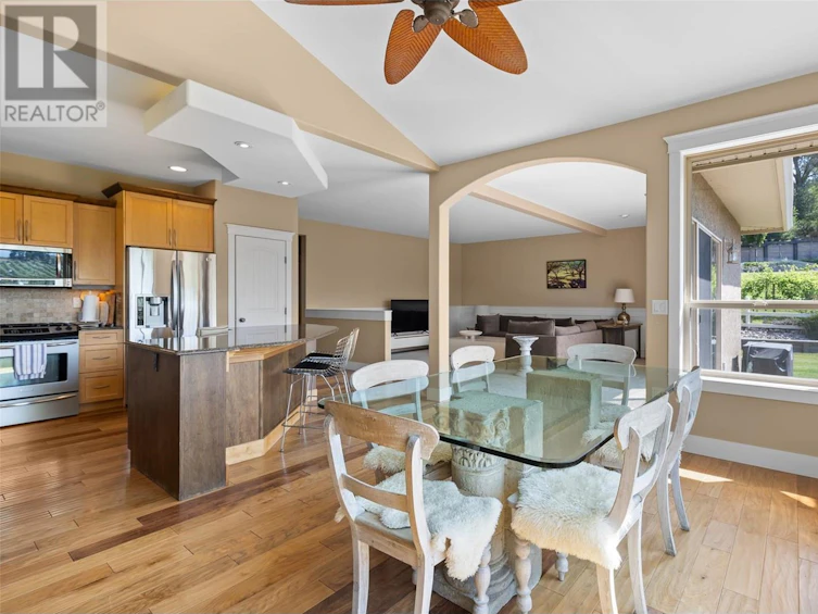2967 Mcculloch Road, Kelowna, BC, V1W 4A5 - 20