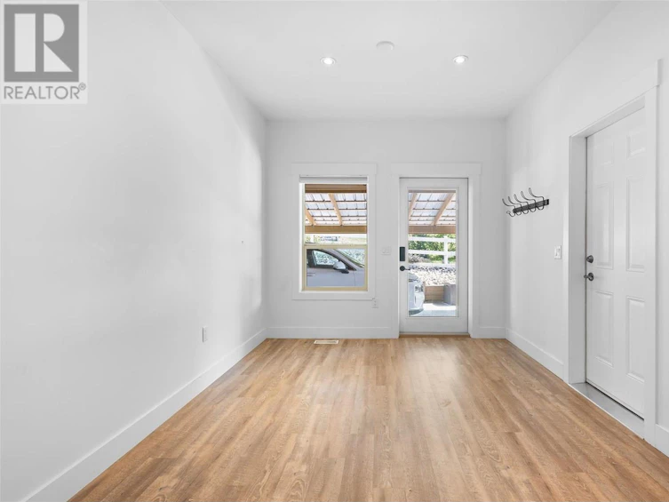 2967 Mcculloch Road, Kelowna, BC, V1W 4A5 - 35