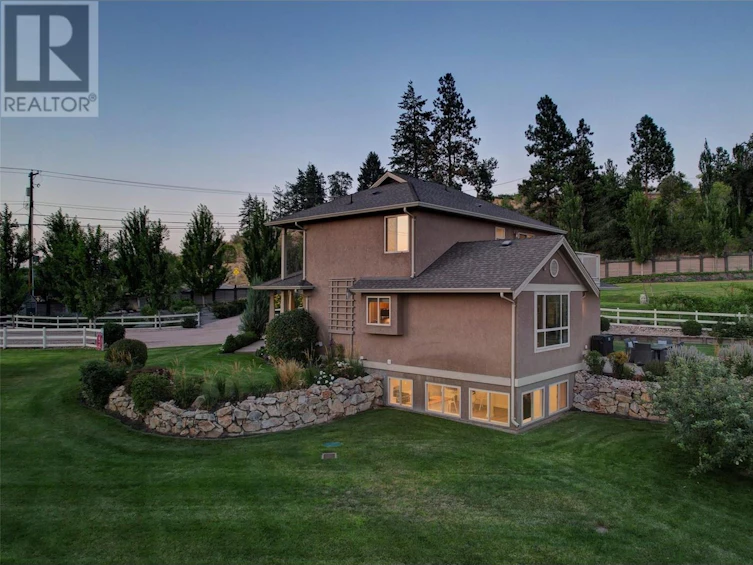 2967 Mcculloch Road, Kelowna, BC, V1W 4A5 - 56