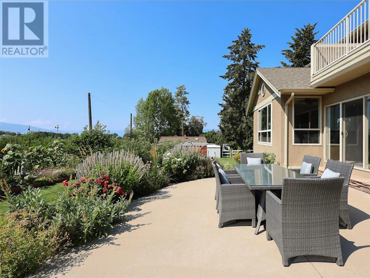 2967 Mcculloch Road, Kelowna, BC, V1W 4A5 - 19