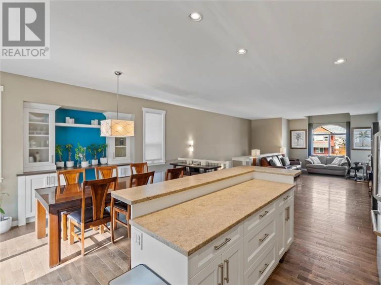 2161 Saddleback Drive, Kamloops, BC, V2B 0E9 - 3