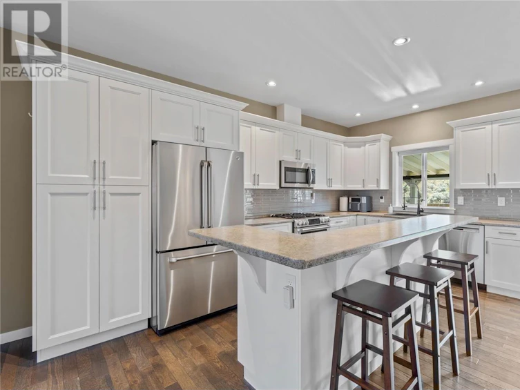 2161 Saddleback Drive, Kamloops, BC, V2B 0E9 - 2