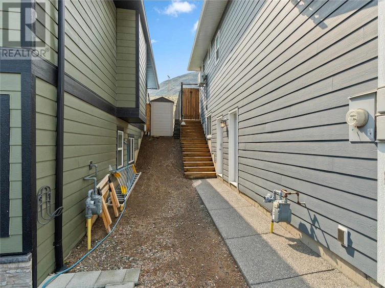 2161 Saddleback Drive, Kamloops, BC, V2B 0E9 - 46