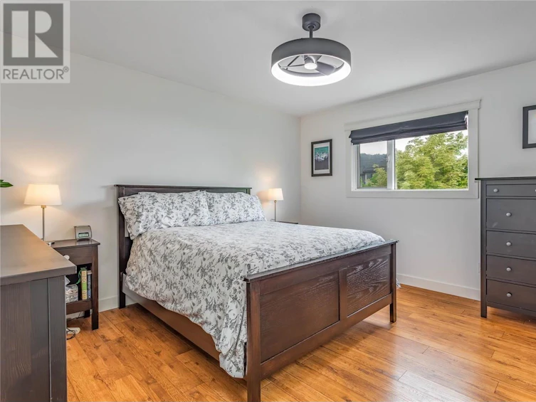 2054 Zinnia Road, Kelowna, BC, V1V 1P5 - 23
