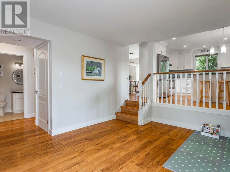 2054 Zinnia Road, Kelowna, BC, V1V 1P5 - 17