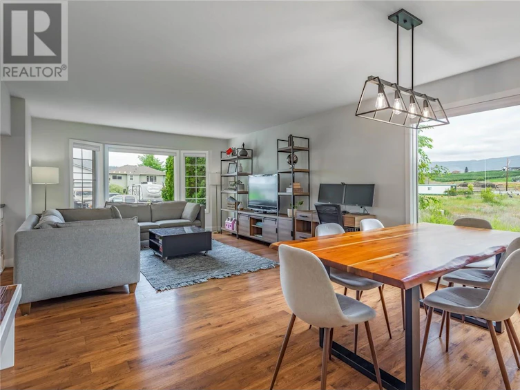 2054 Zinnia Road, Kelowna, BC, V1V 1P5 - 6