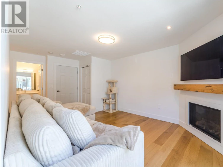 110-3362 Skaha Lake Road, Penticton, BC, V2A 0J4 - 11