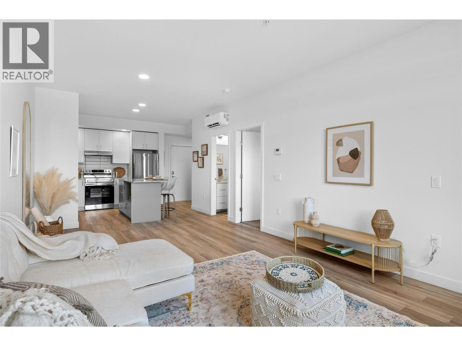 303-1057 Frost Road, Kelowna, BC, V1W 0G7 - 14