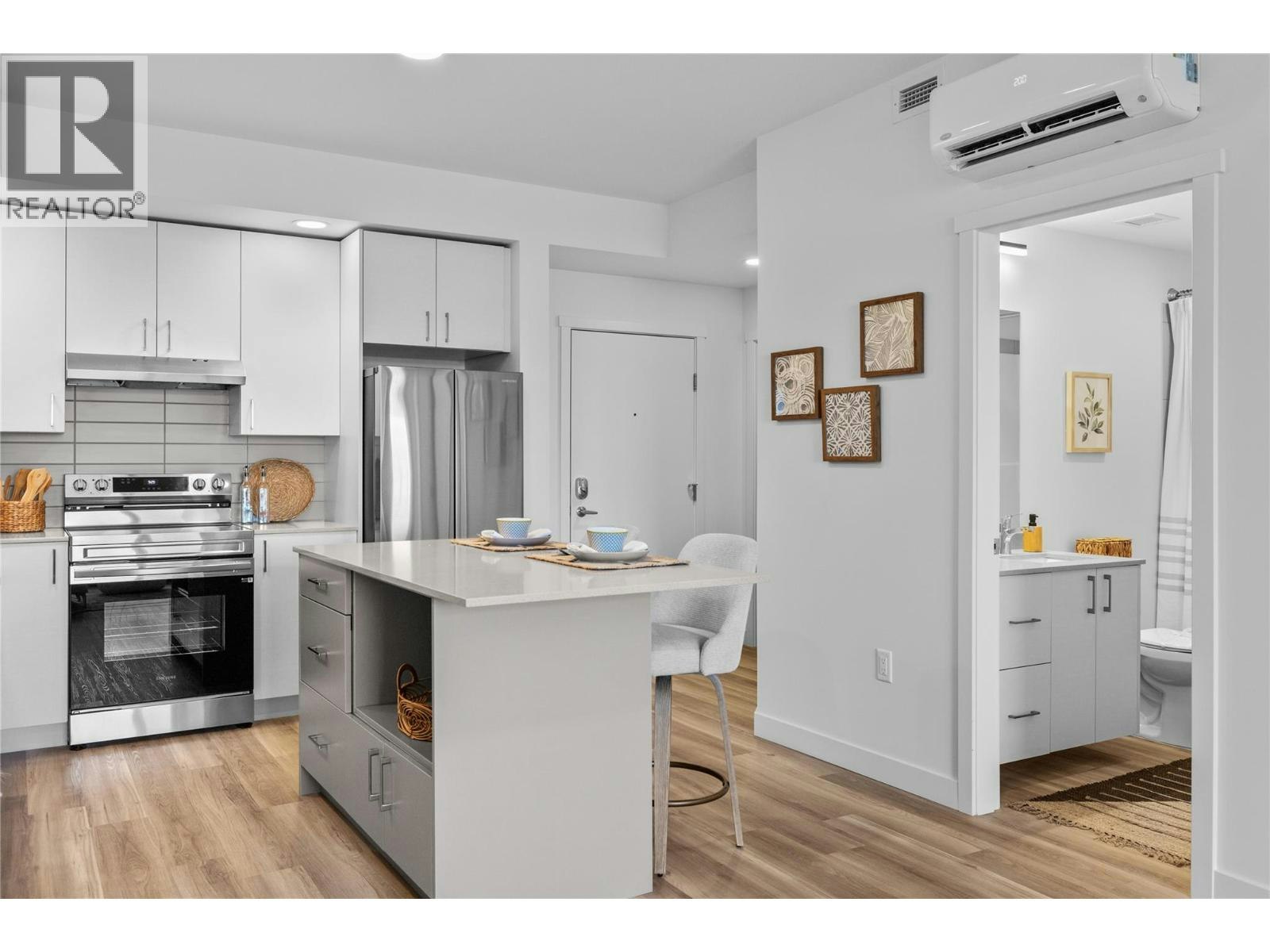 303-1057 Frost Road, Kelowna, BC, V1W 0G7 - 6