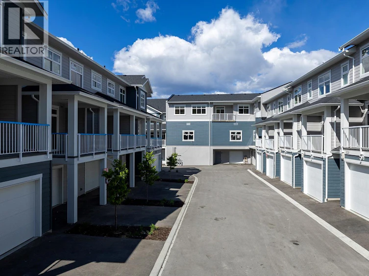 112-5300 Main Street, Kelowna, BC, V1W 0C1 - 35