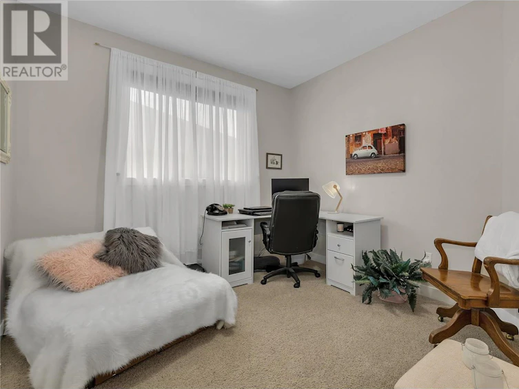 737 Kuipers Crescent, Kelowna, BC, V1W 5H4 - 21