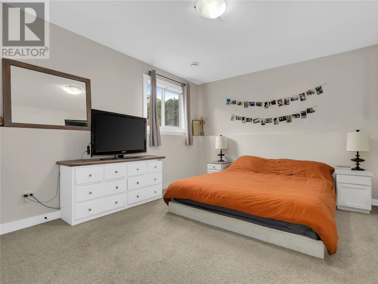 737 Kuipers Crescent, Kelowna, BC, V1W 5H4 - 38