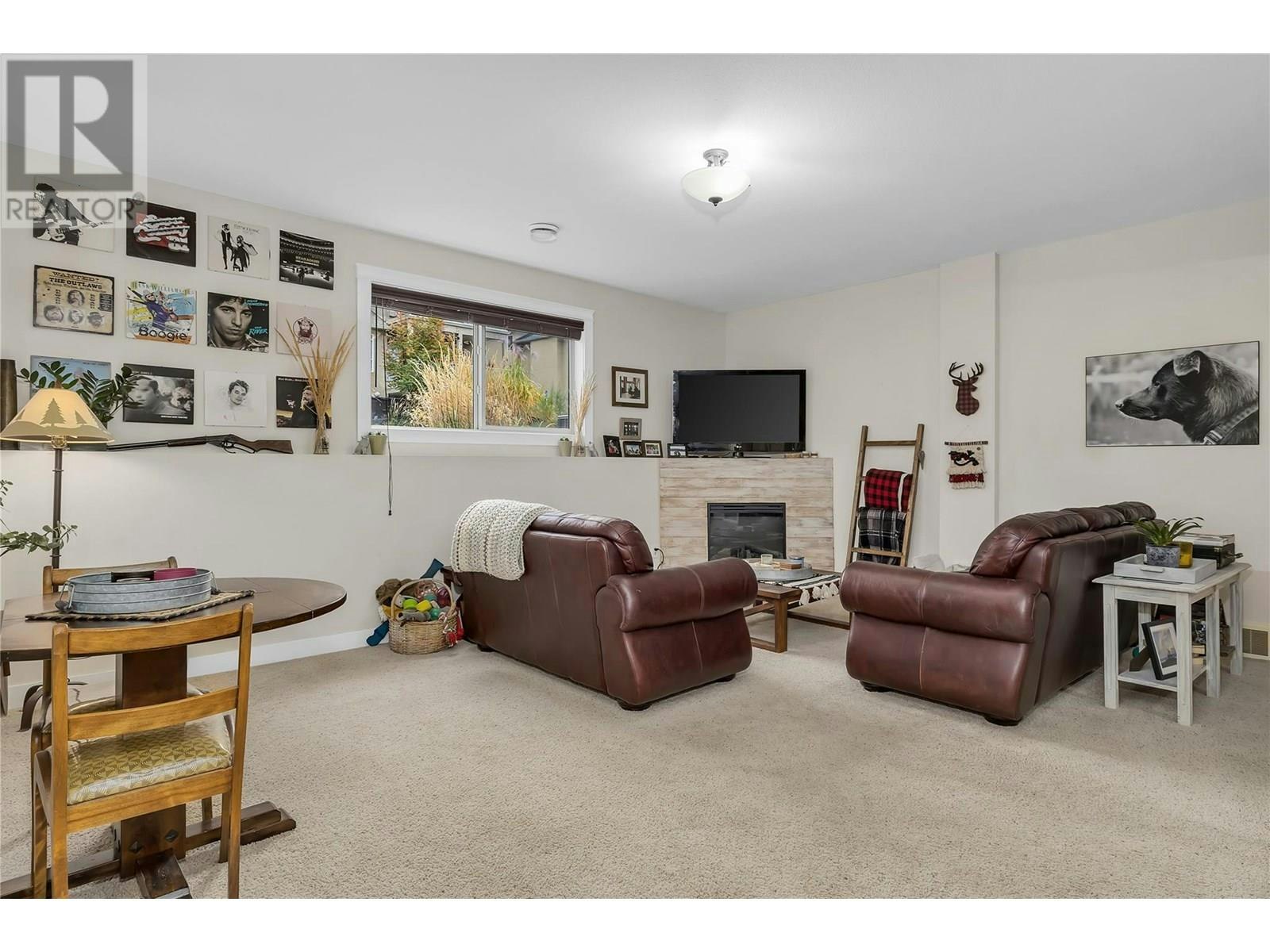 737 Kuipers Crescent, Kelowna, BC, V1W 5H4 - 32