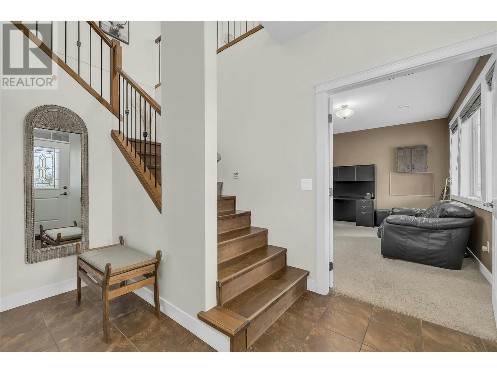 737 Kuipers Crescent, Kelowna, BC, V1W 5H4 - 28