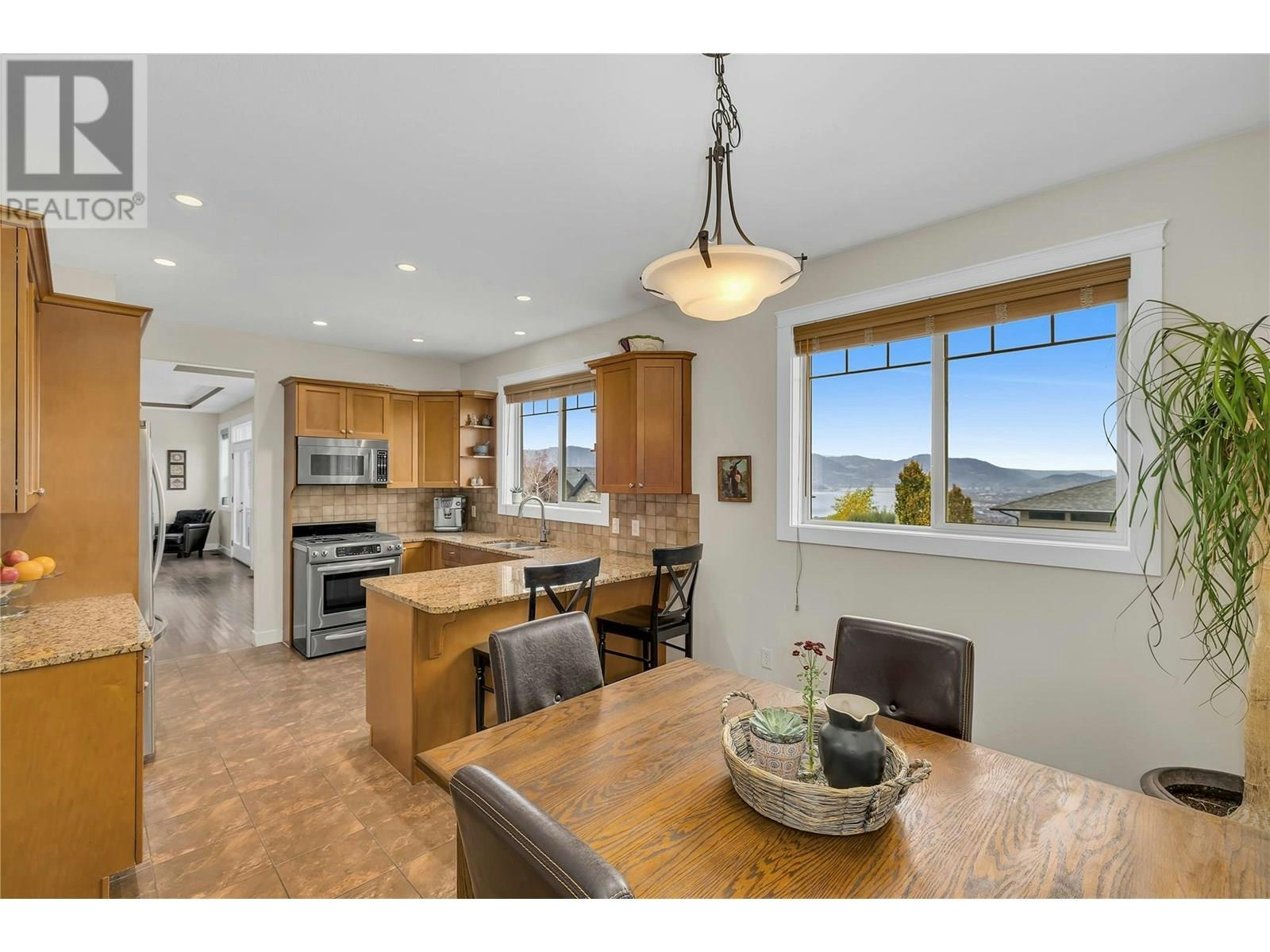 737 Kuipers Crescent, Kelowna, BC, V1W 5H4 - 6