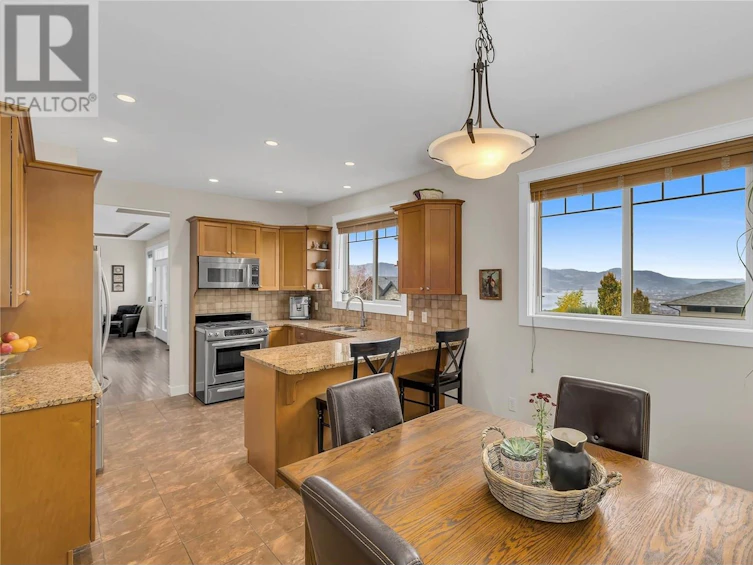 737 Kuipers Crescent, Kelowna, BC, V1W 5H4 - 6
