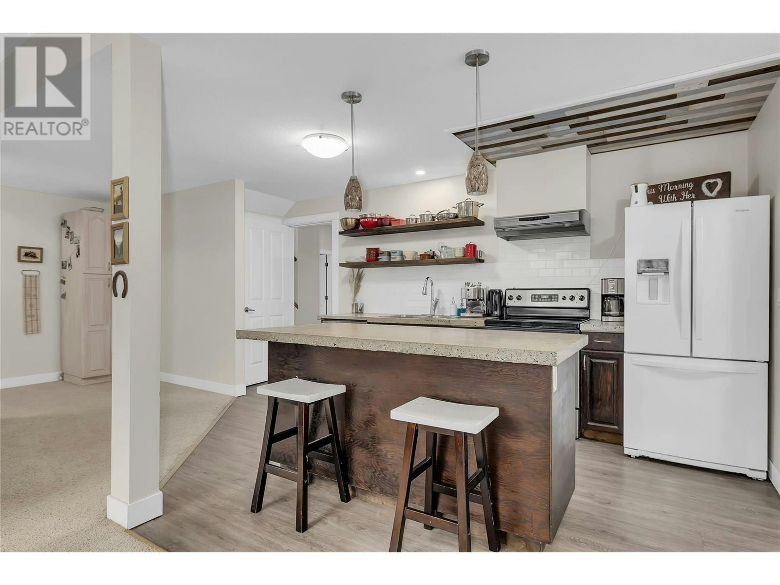 737 Kuipers Crescent, Kelowna, BC, V1W 5H4 - 30
