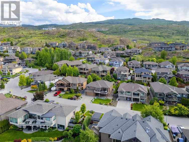 737 Kuipers Crescent, Kelowna, BC, V1W 5H4 - 49