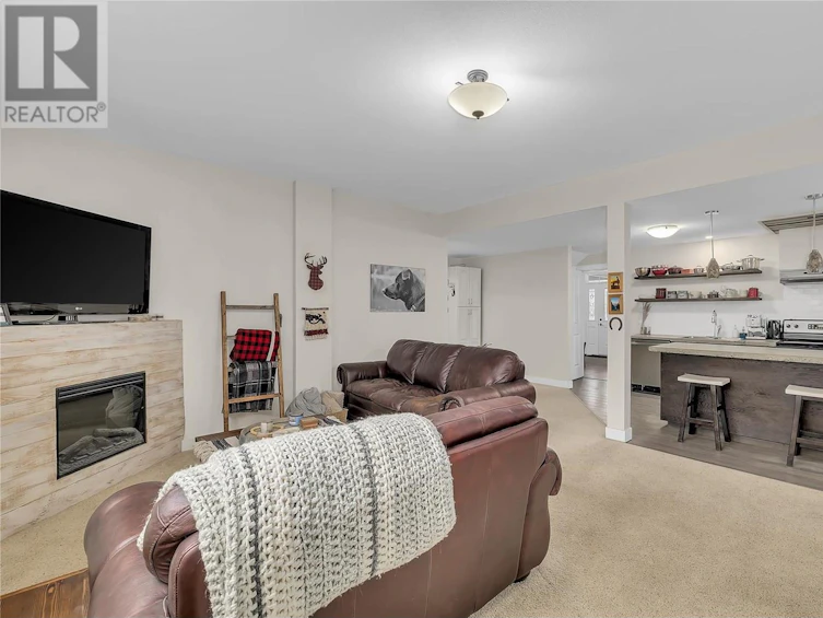 737 Kuipers Crescent, Kelowna, BC, V1W 5H4 - 33