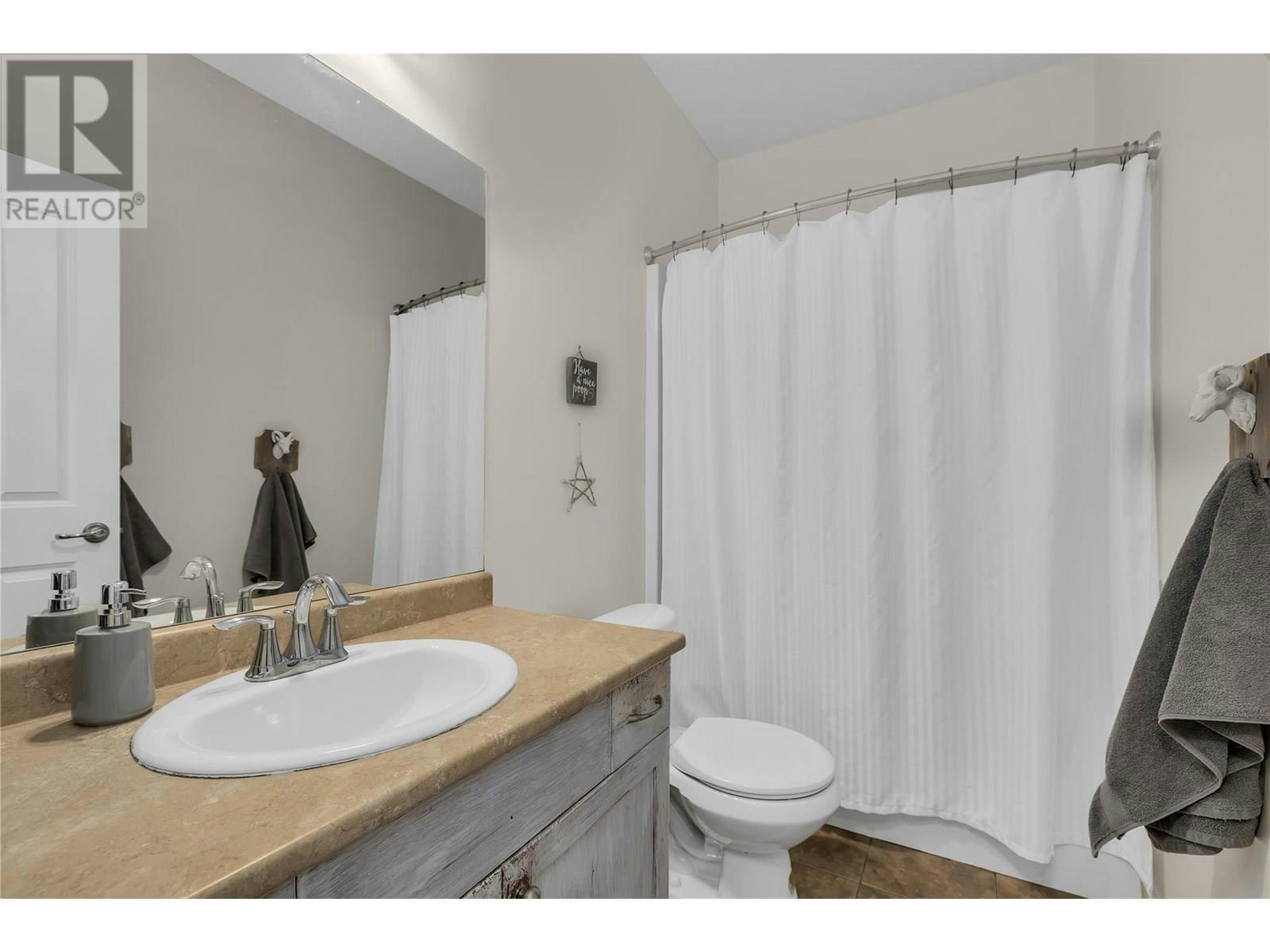 737 Kuipers Crescent, Kelowna, BC, V1W 5H4 - 40