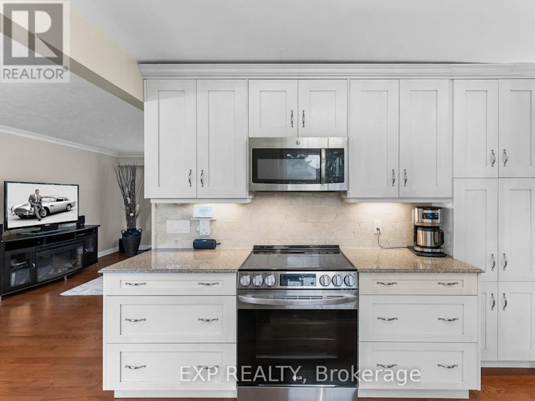 111-A Church Street, Georgina, ON, L4P 1J4 - 12