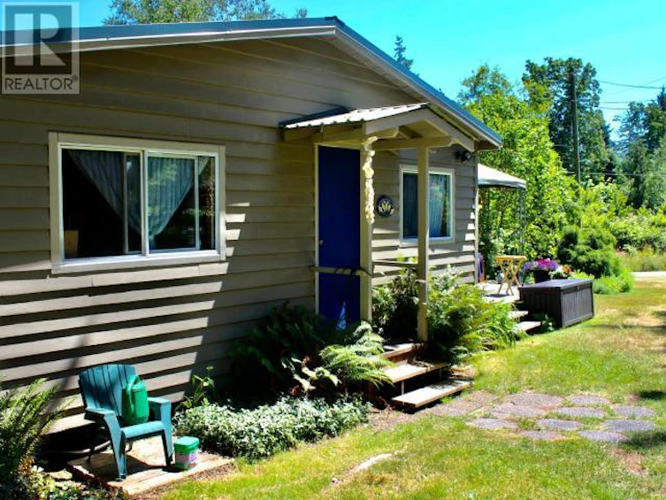 10136 Douglas Bay Road, Powell River, BC, V8A 0K7 - 25
