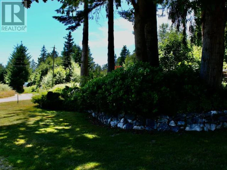 10136 Douglas Bay Road, Powell River, BC, V8A 0K7 - 43