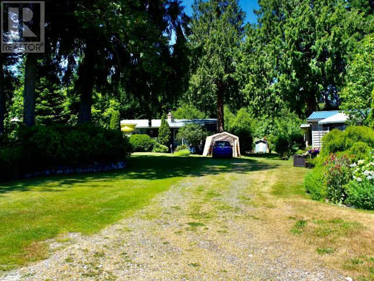 10136 Douglas Bay Road, Powell River, BC, V8A 0K7 - 48