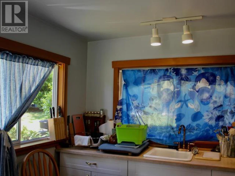 10136 Douglas Bay Road, Powell River, BC, V8A 0K7 - 27