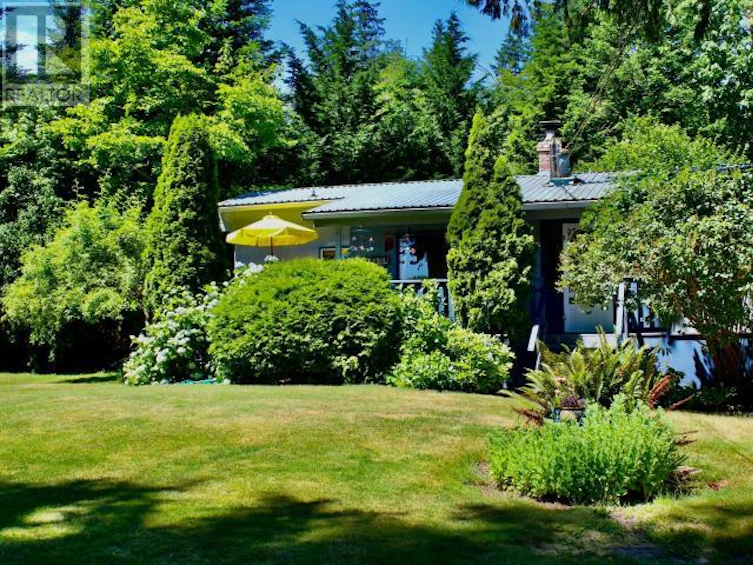 10136 Douglas Bay Road, Powell River, BC, V8A 0K7