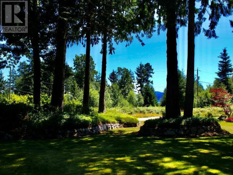 10136 Douglas Bay Road, Powell River, BC, V8A 0K7 - 42