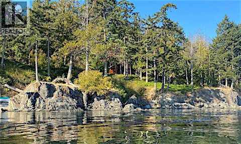1304 Greenleaf Lane, Sidney Island, BC, V0N 2G0