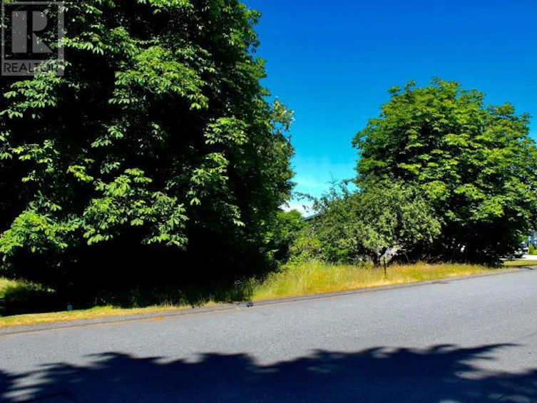 Lot-B Cook Avenue, Powell River, BC, V8A 3L3