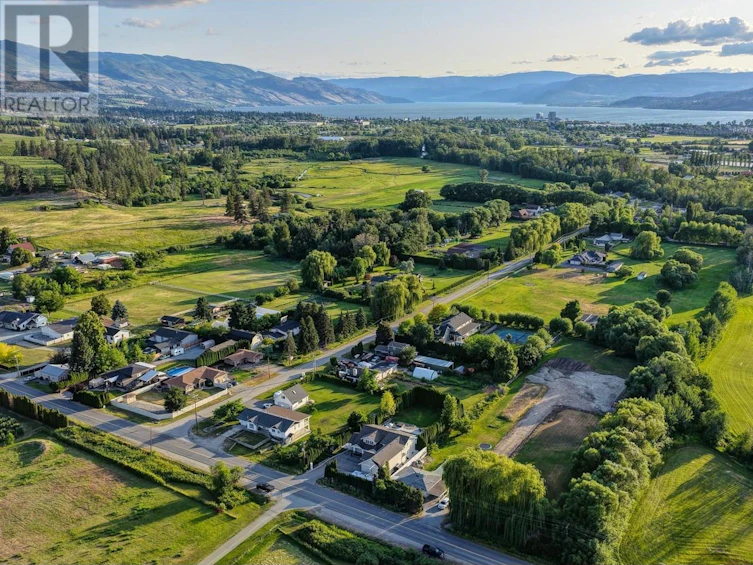3558 Spiers Road, Kelowna, BC, V1W 4A8 - 12