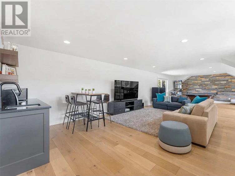 3558 Spiers Road, Kelowna, BC, V1W 4A8 - 50