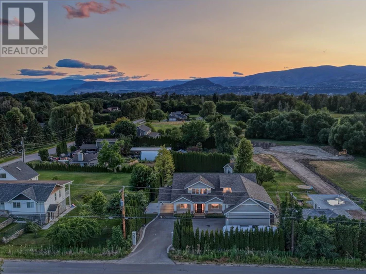 3558 Spiers Road, Kelowna, BC, V1W 4A8 - 2