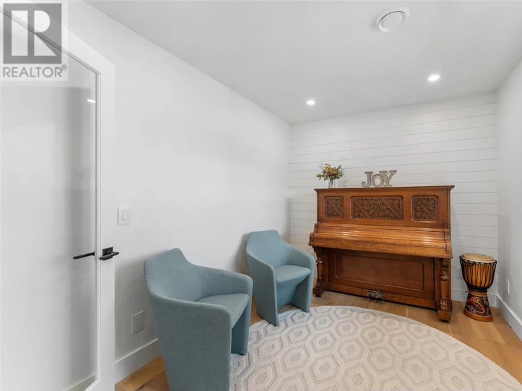 3558 Spiers Road, Kelowna, BC, V1W 4A8 - 30