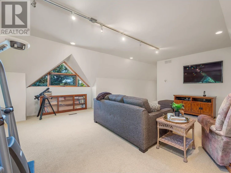 15830 Whiskey Cove Road, Lake Country, BC, V4V 1C4 - 38