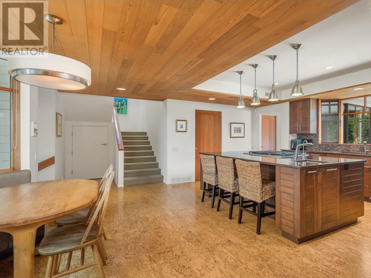 15830 Whiskey Cove Road, Lake Country, BC, V4V 1C4 - 9