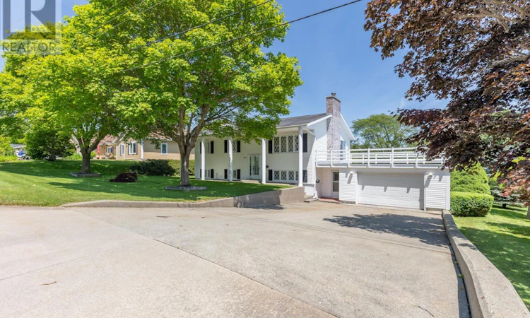 4 Harbourview Drive