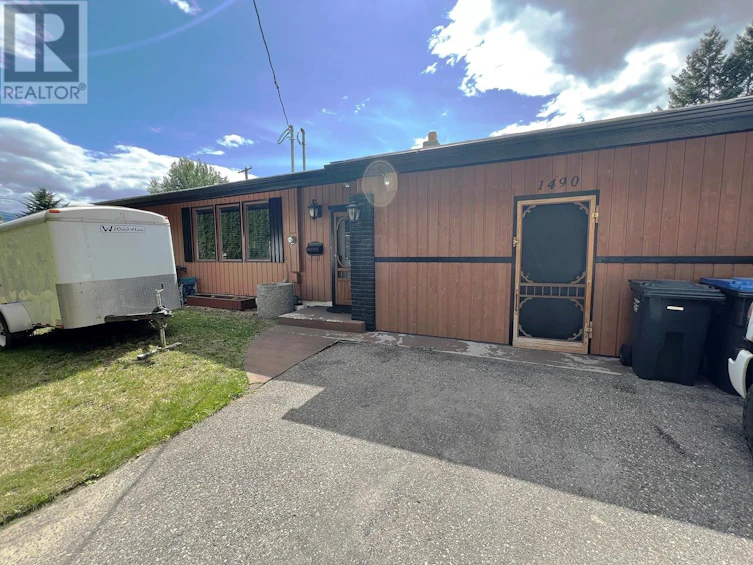 1490 Hollywood Road, Kelowna, BC, V1X 4N9