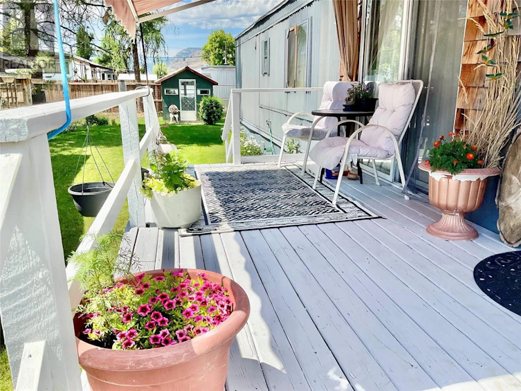 6D-925 Thirteenth Avenue, Midway, BC, V0H 1M0 - 4
