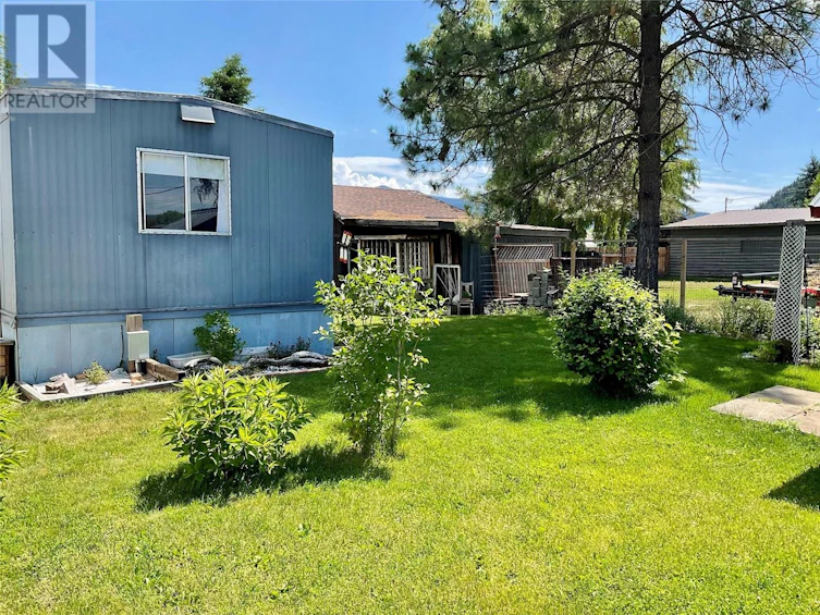 6D-925 Thirteenth Avenue, Midway, BC, V0H 1M0 - 12