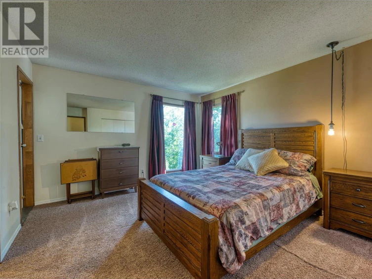 813 Cliff Avenue, Enderby, BC, V0E 1V0 - 13