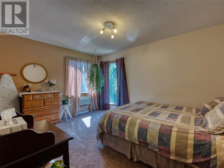 813 Cliff Avenue, Enderby, BC, V0E 1V0 - 12