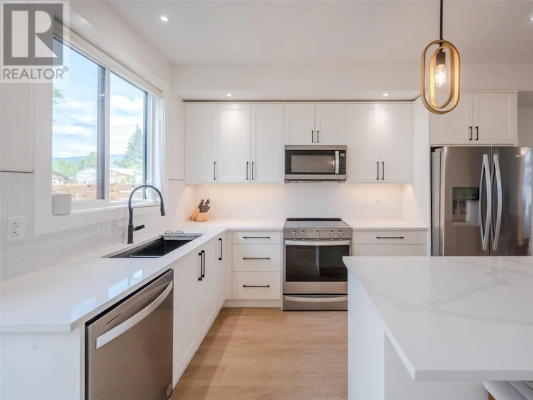 101-569 Forestbrook Drive, Penticton, BC, V2A 3E5 - 13