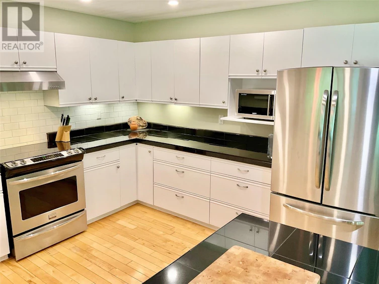 1920 3 Highway, Midway, BC, V0H 1M0 - 36