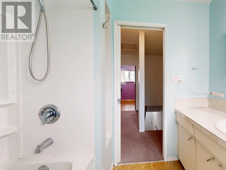 2-565D Birch Avenue, 100 Mile House, BC, V0K 2E0 - 17