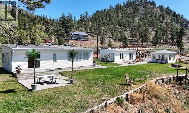2224 Merritt Spences Bridge Highway