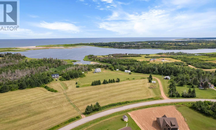 424 Lakeside Road